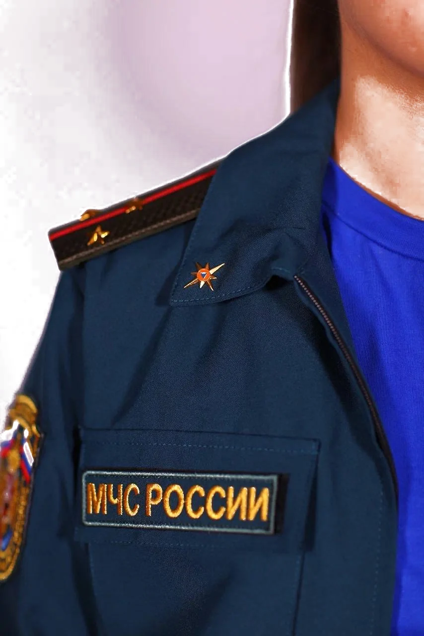 Воротник и нагрудный карман